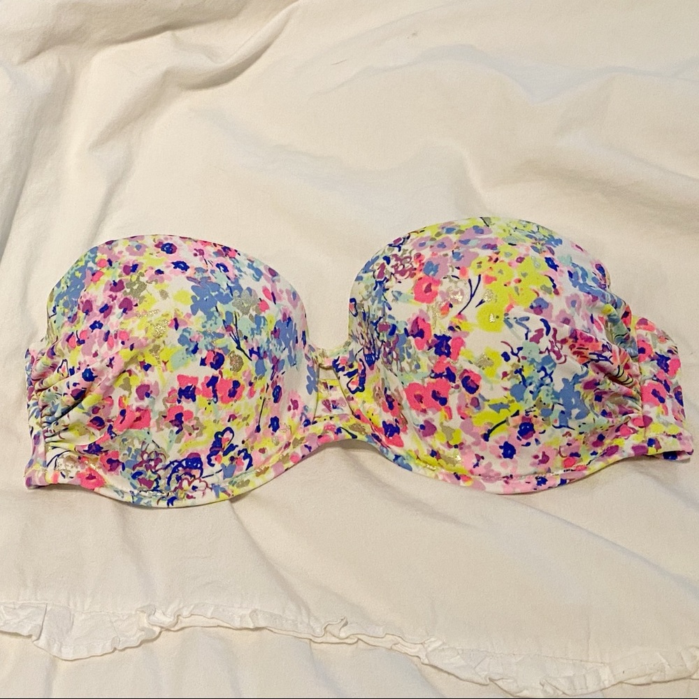Victorias Secret Swim top 34D